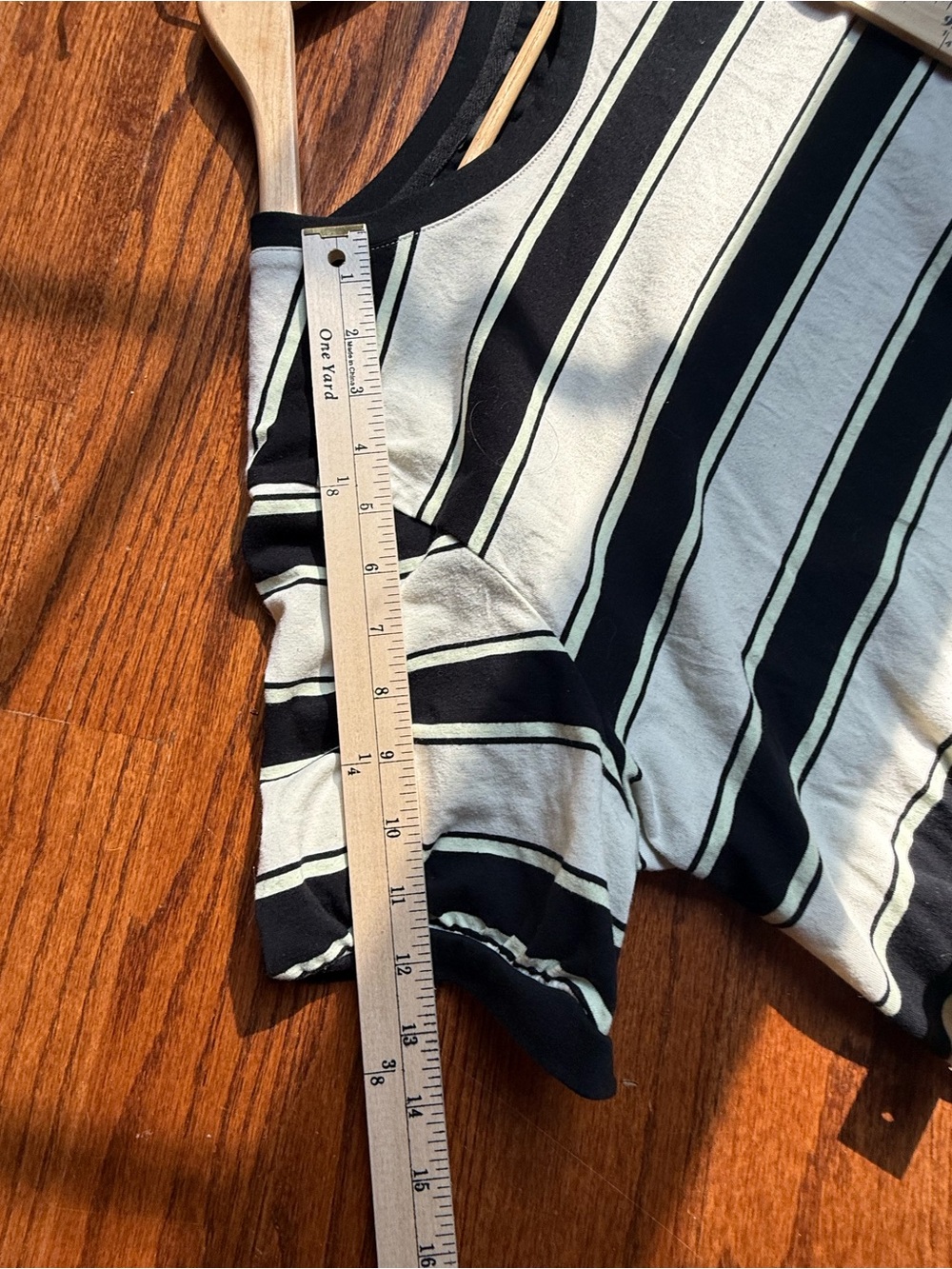 Dokotoo 2X Striped Crewneck Tee - Black & Cream stretch - Picture 7 of 11